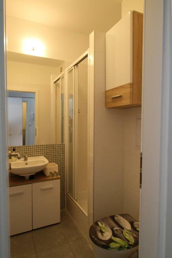 G Support Apartment Прага Екстер'єр фото