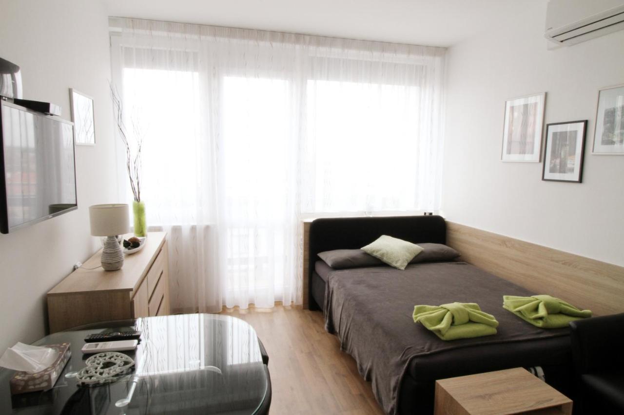 G Support Apartment Прага Екстер'єр фото